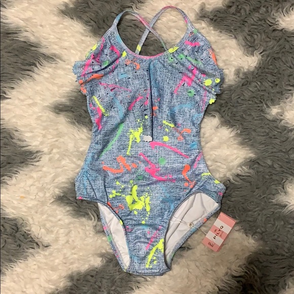 NWT PilyQ Girls Splatter Paint One-Piece Swimsuit - Picture 3 of 3